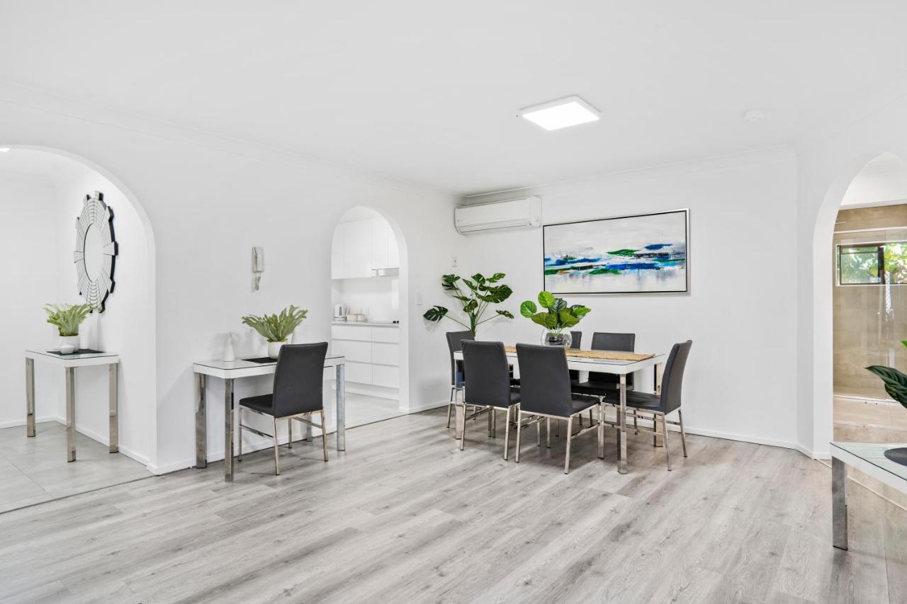 Coco Bella Retreat In Central Surfers - Sleeps 6-8 Gold Coast Exterior foto