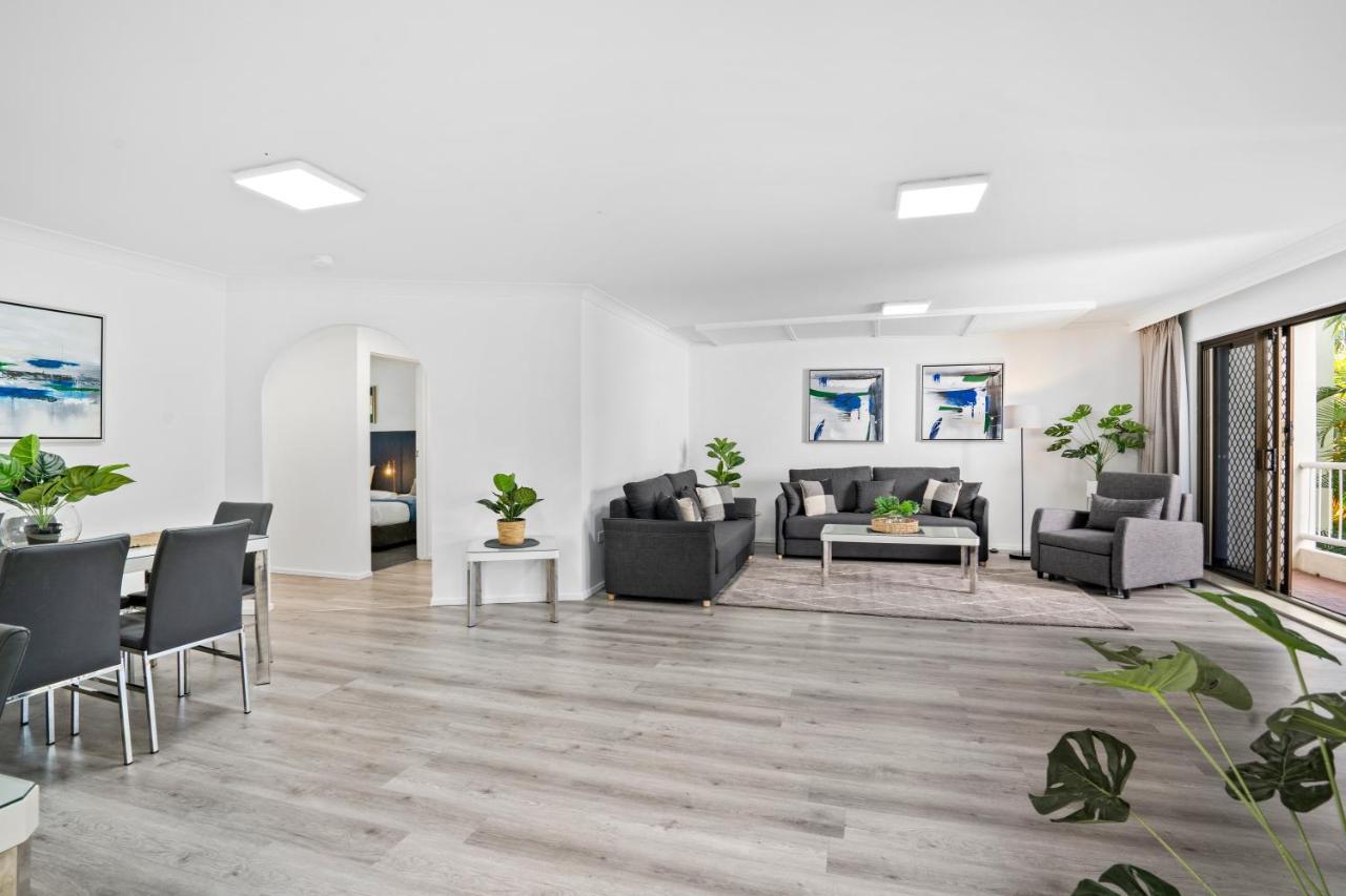Coco Bella Retreat In Central Surfers - Sleeps 6-8 Gold Coast Exterior foto